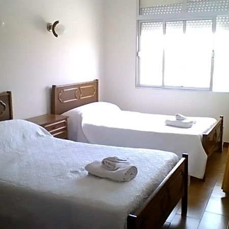 Hostal Restaurante Galicia Villardefrades Extérieur photo