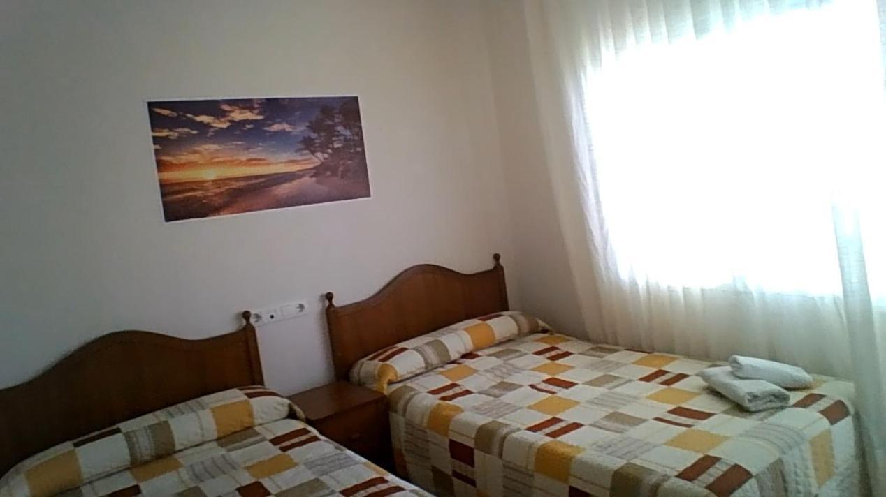 Hostal Restaurante Galicia Villardefrades Extérieur photo
