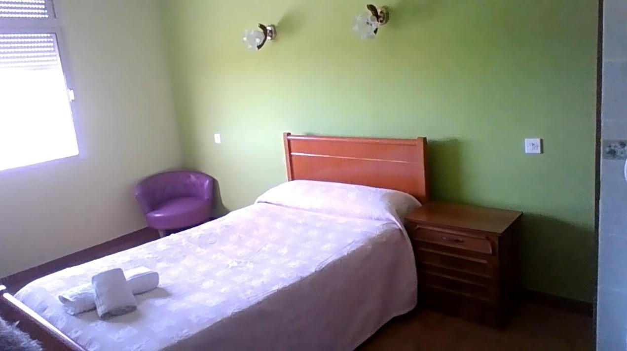 Hostal Restaurante Galicia Villardefrades Extérieur photo